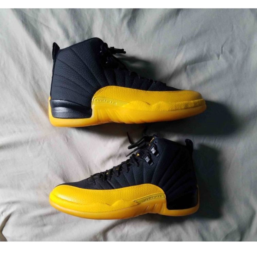 [SOLD] Jordan 12 'Black University Gold' Size 10.5